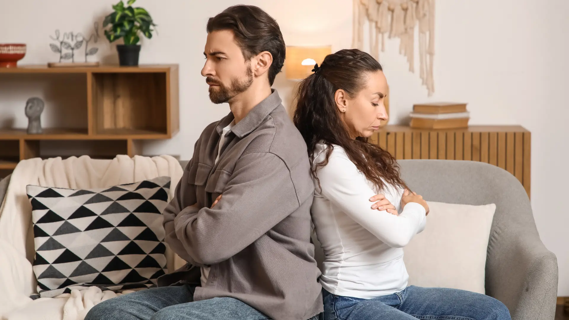 Relacionamentos desgastantes: como identificar impactos na sua saúde emocional